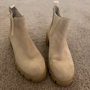 Adorable booties!!